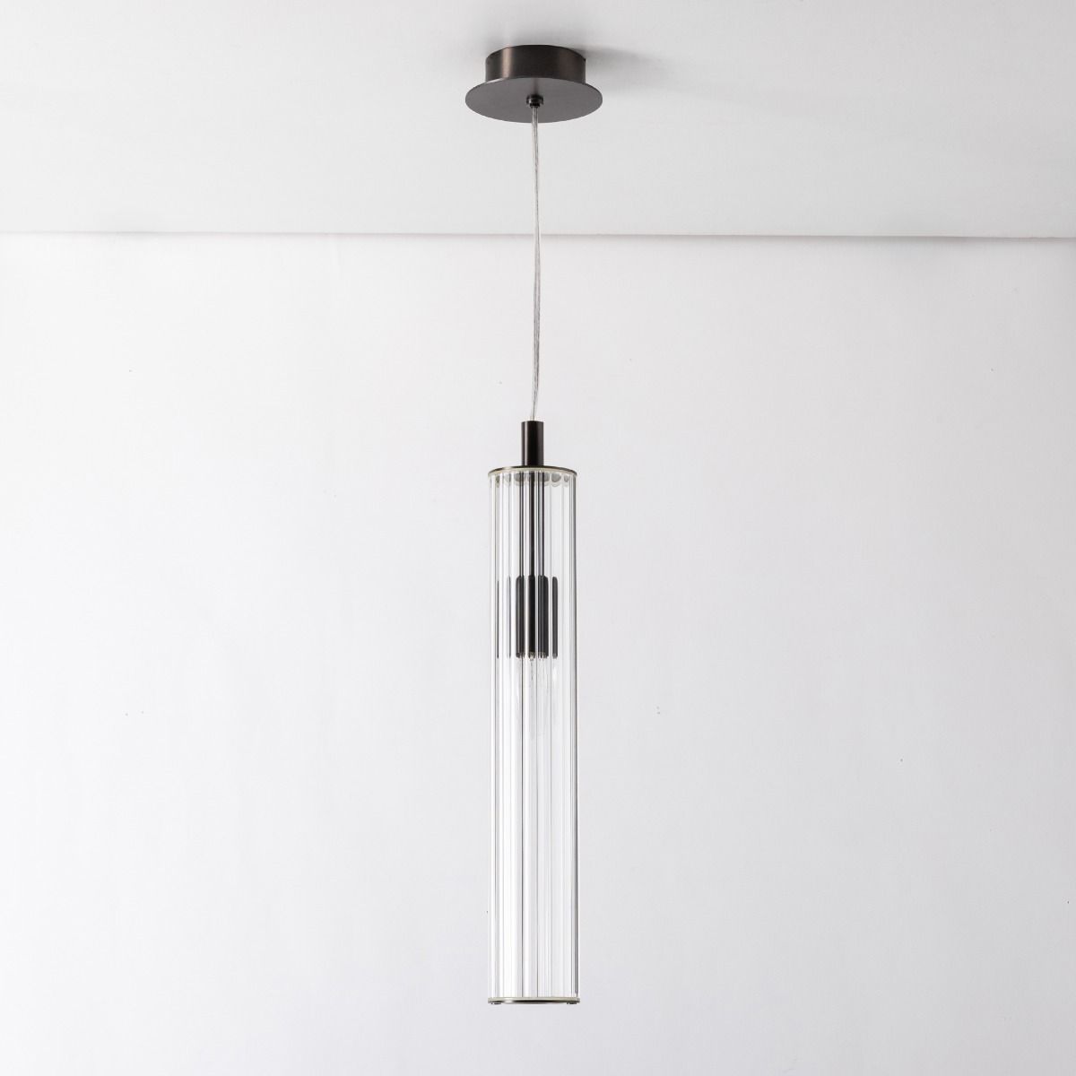 1226 ARIA LAMPA WISZĄCA TYTAN