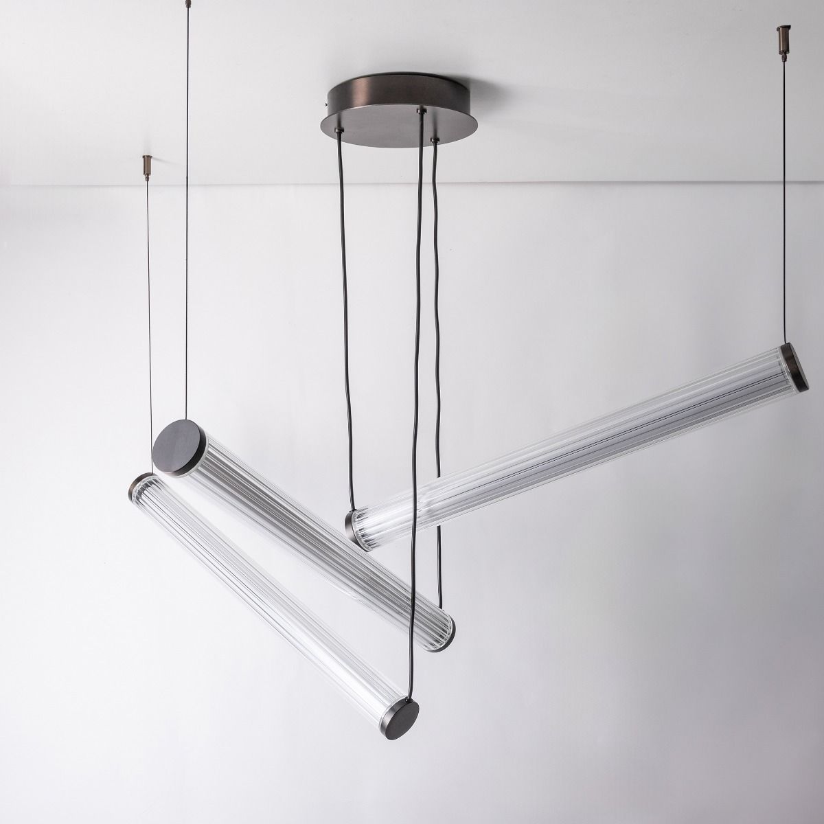 1238 COMO LAMPA WISZĄCA TYTAN